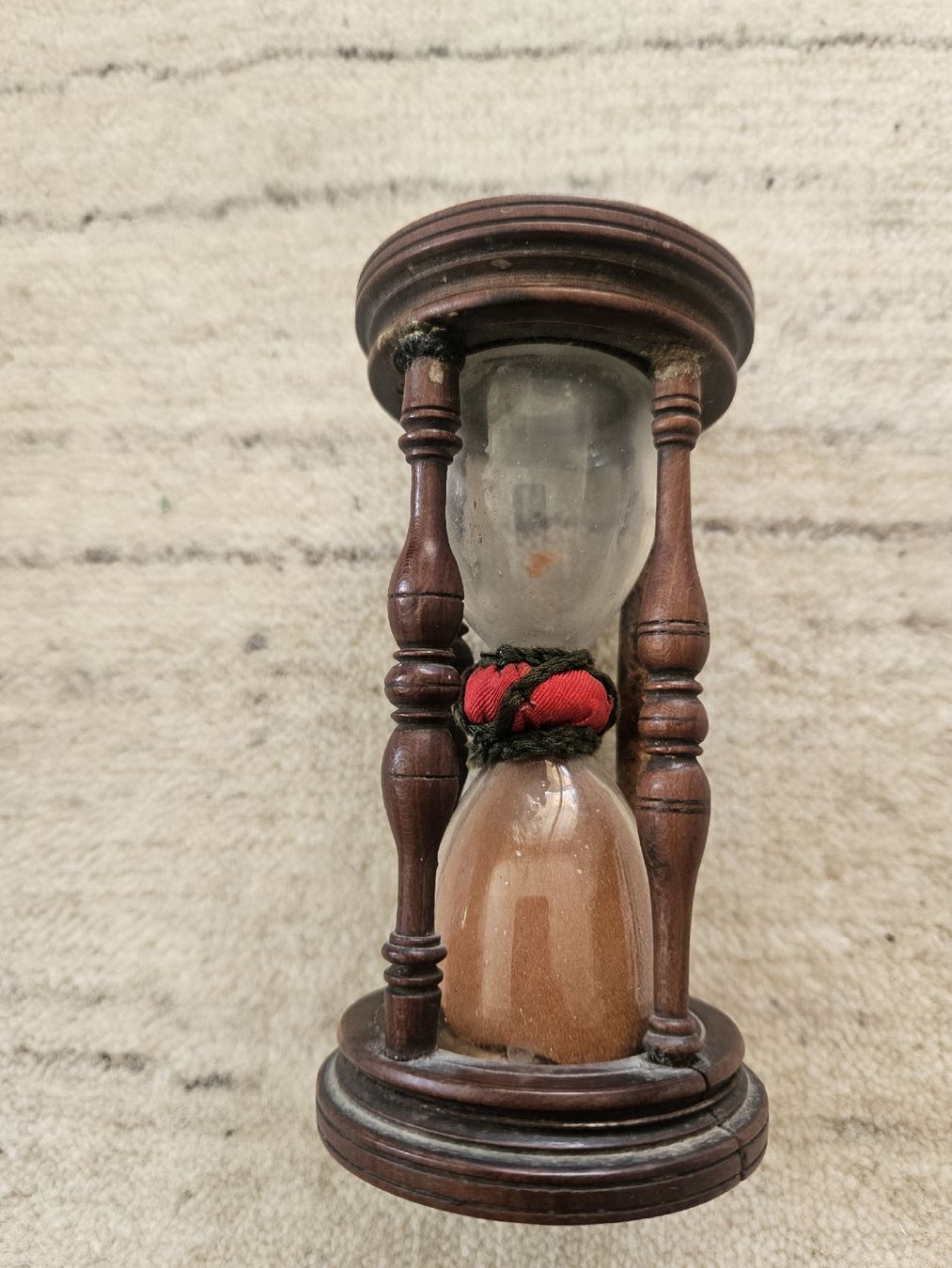 Skulpturen & Statuen: Skulptur uhr antik – Defekt aus Schwellbrunn von Omega-alpha 1