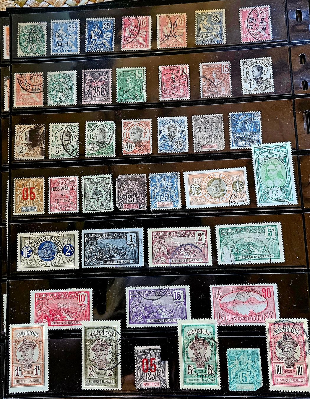Tous les timbres: FRANCE colonies – D'occasion à Les Valettes par Nuba1