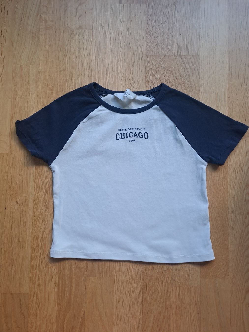 H&M Camicette, T-shirt & Top: Cooles Chicago T-Shirt – Usato da Wabern venduto da jeroalila