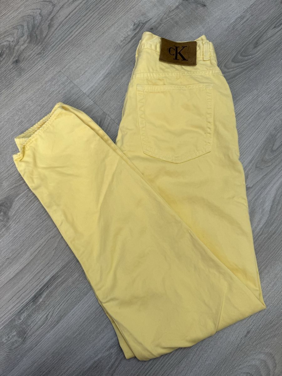 Calvin Klein Pantaloni: Pantalon Calvin Klein – Usato da Lausanne venduto da Mode_350 1