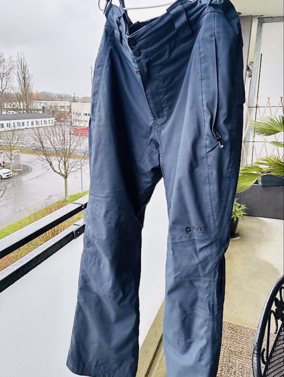 Protest Lotti di vestiti: Protest Skianzug L mit Hose L – Usato da Steinach venduto da pas_k6zb 3
