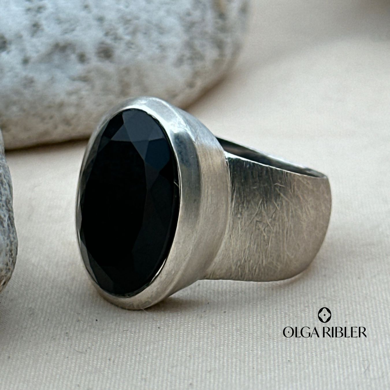 Olga Ribler Ringe: Silber Ring 925 mit Onyx Grösse 53 – Neu (gemäss Beschreibung) aus Luzern von Schmuckoutlet