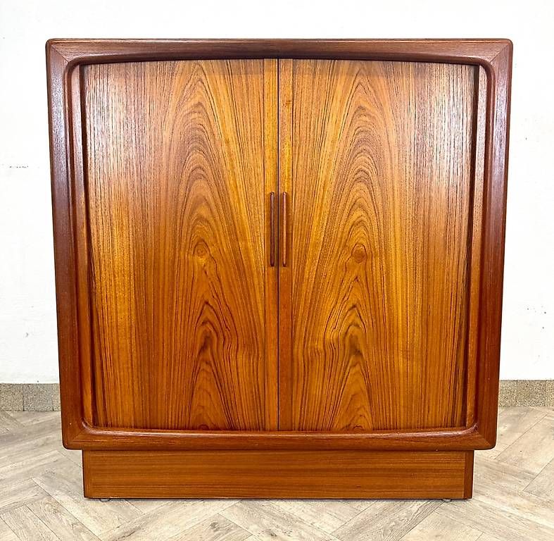 Cassettiere: Mid Century teak Sideboard by H.P. Hansen – Usato da basel venduto da vintory.ch 3