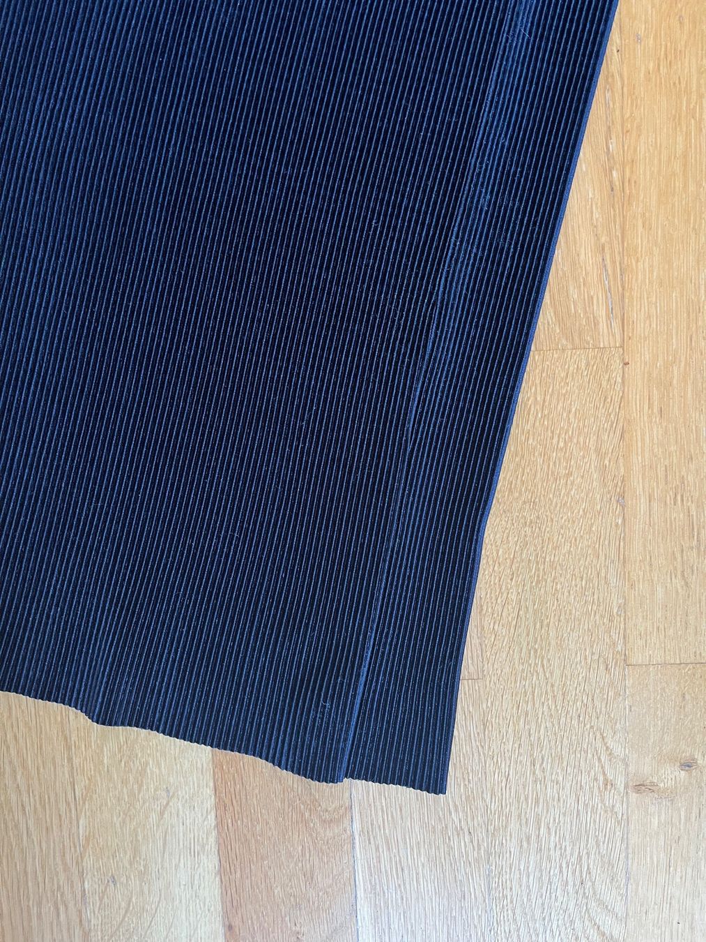 Pantaloni: Plisseehose von Nümph, dunkelblau, Grösse 34 – Usato da Basel venduto da jas_xy6j 1