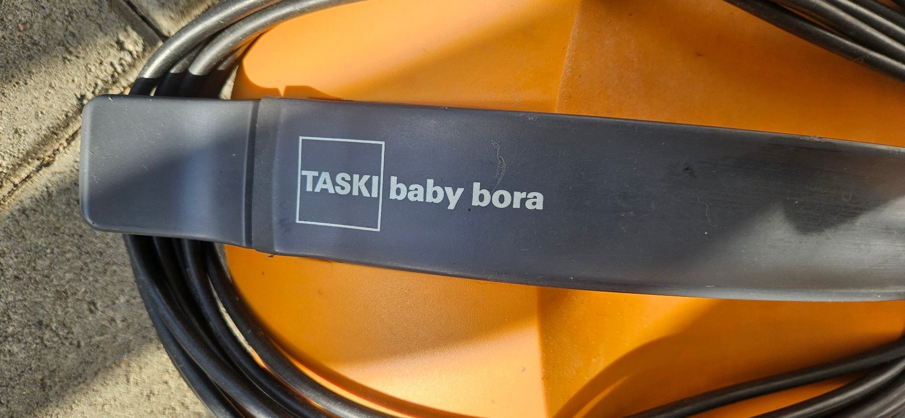 Aspirapolveri & Accessori: taski staubsauger BABY BORA – Usato da ZIHLSCHLACHT venduto da Raja9 4