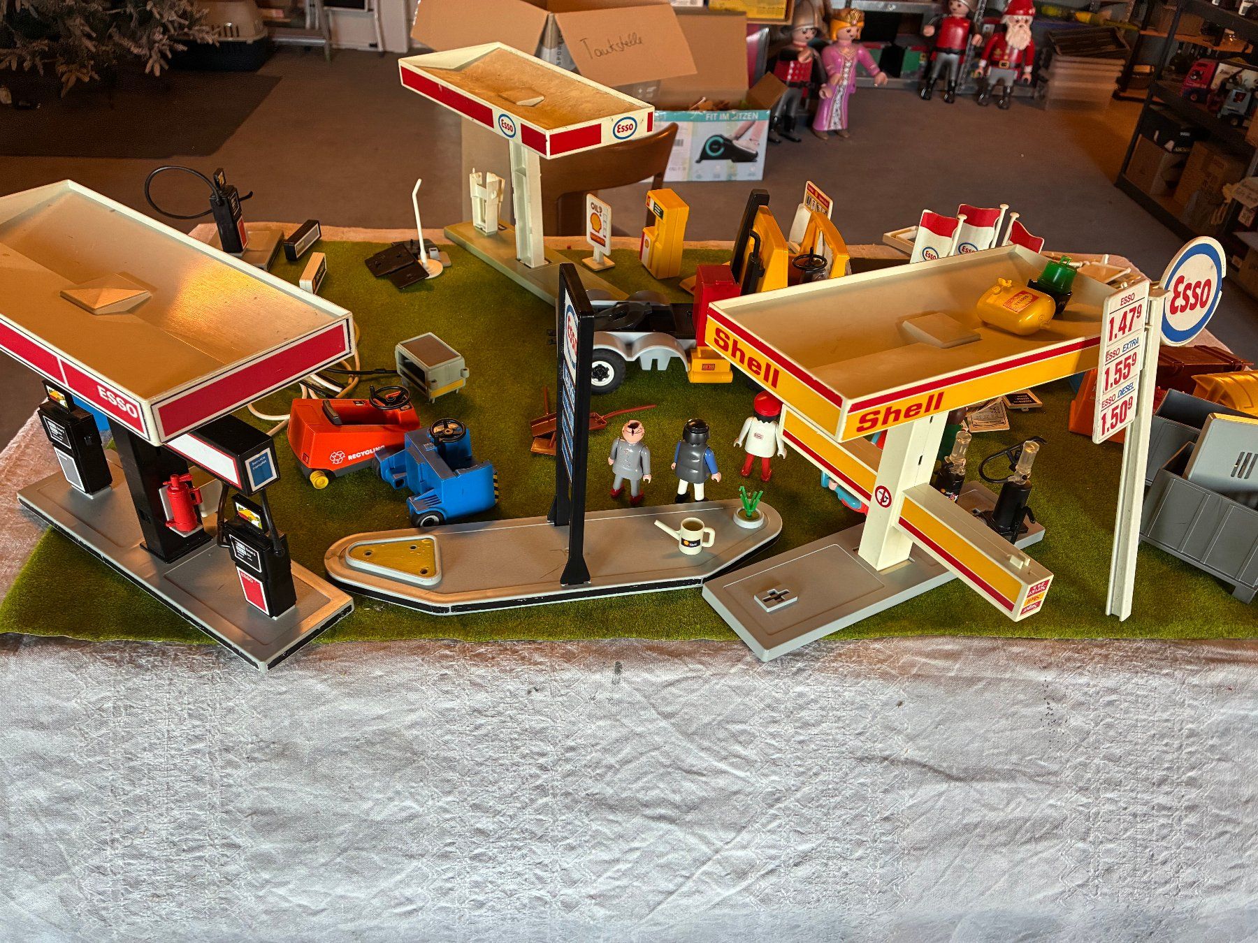 Playmobil Spielzeuge: Playmobil Tankstelle – Gebraucht aus Ueberstorf von gui_f2q8 2