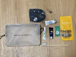 Lufthansa Business Class Porsche Design Reise-Set