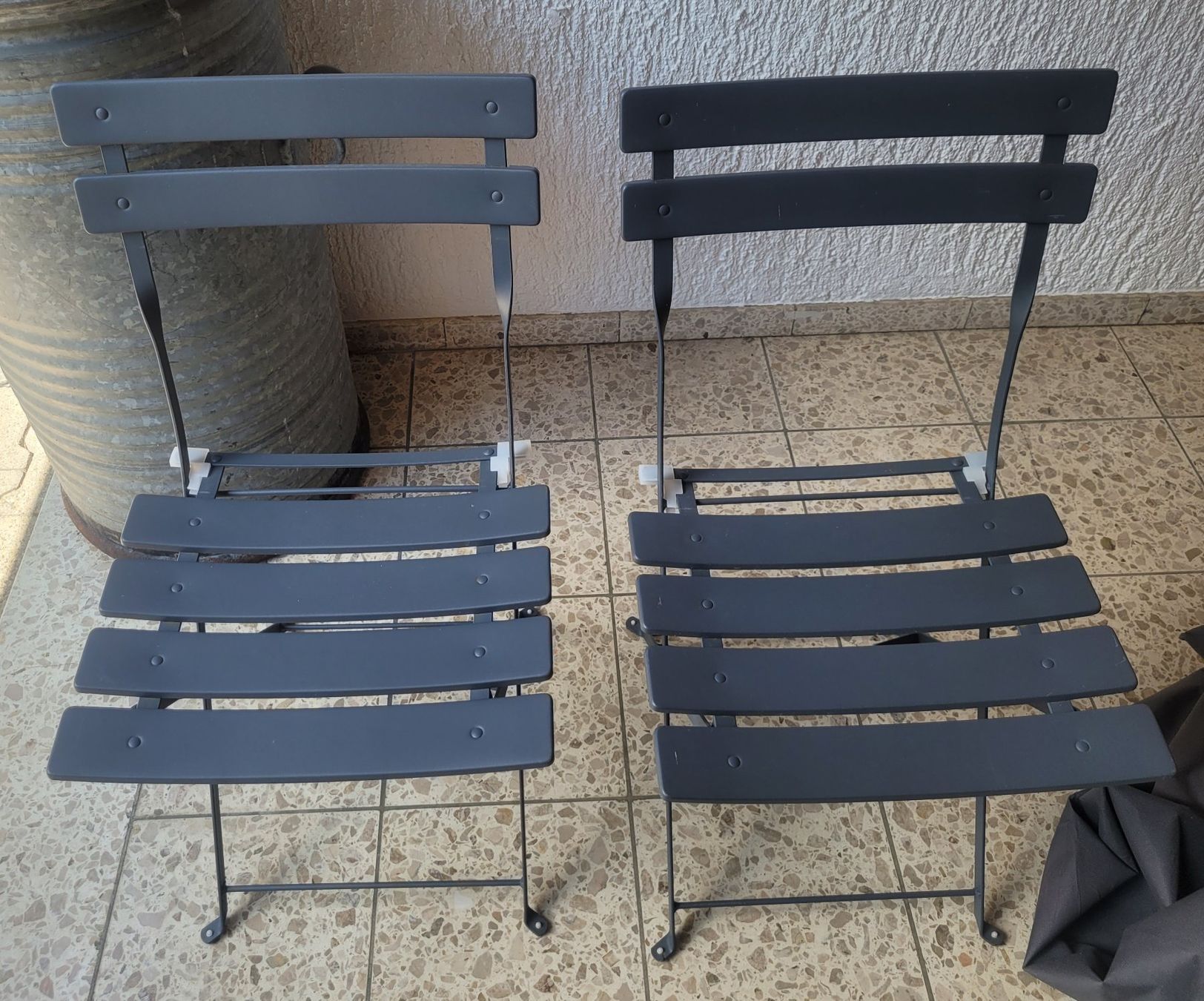 Tischset: Garden Table and Chairs Set Metal Grey Foldable – Gebraucht aus Killwangen von bmy_5rtt 2