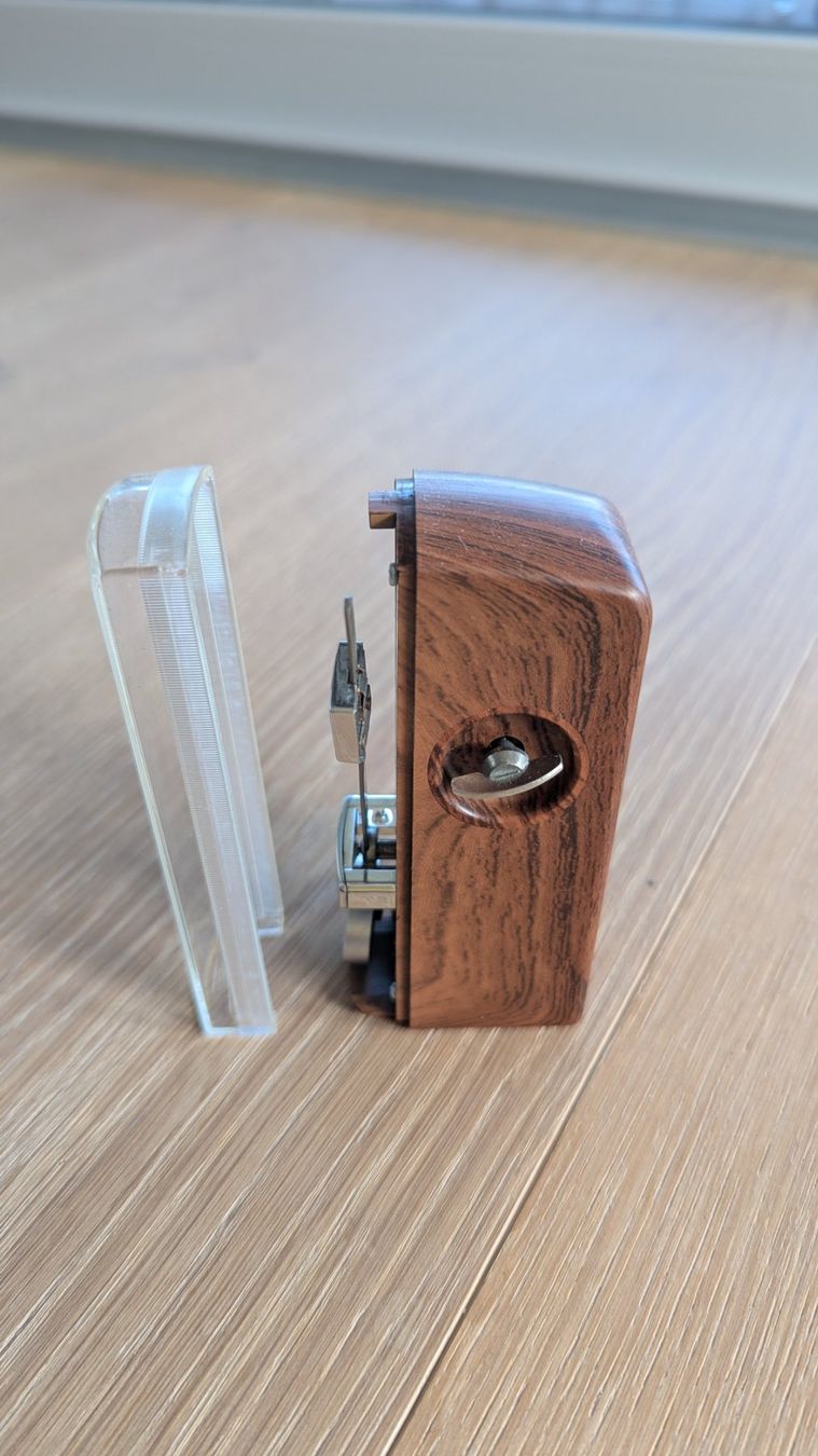 Strumenti musicali: Métronome mécanique – Nuovo (secondo la descrizione) da Neuchâtel venduto da tagtag02 1
