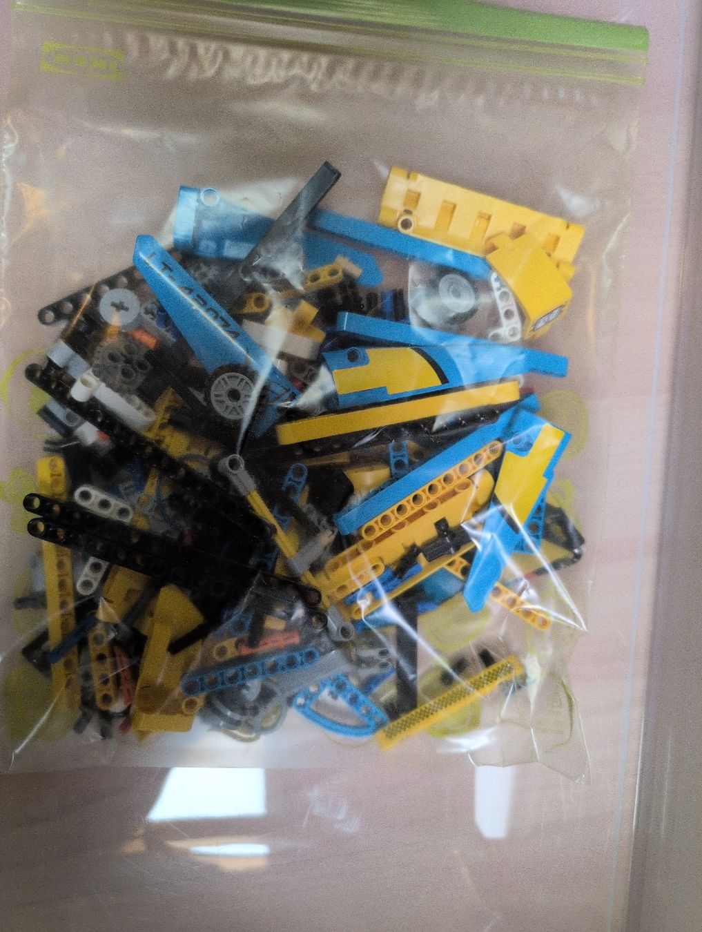 Lego Jouets: Lego technic Rennyacht – D'occasion à Winterthur par The_widi 1