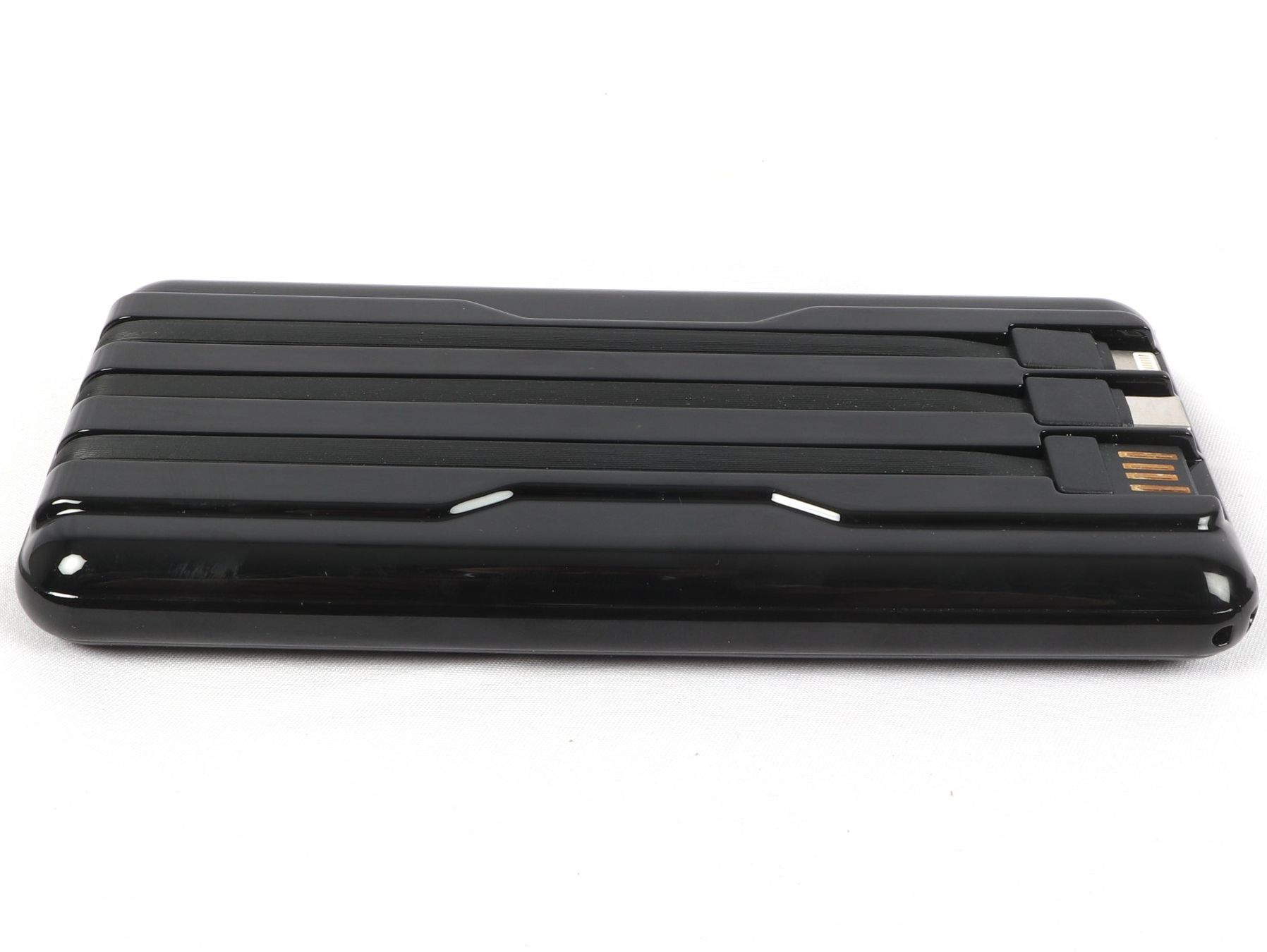 Batterie: SETTY travel-battery 10000 mAh. – Usato da Steinen venduto da Restwert_Steinen 4
