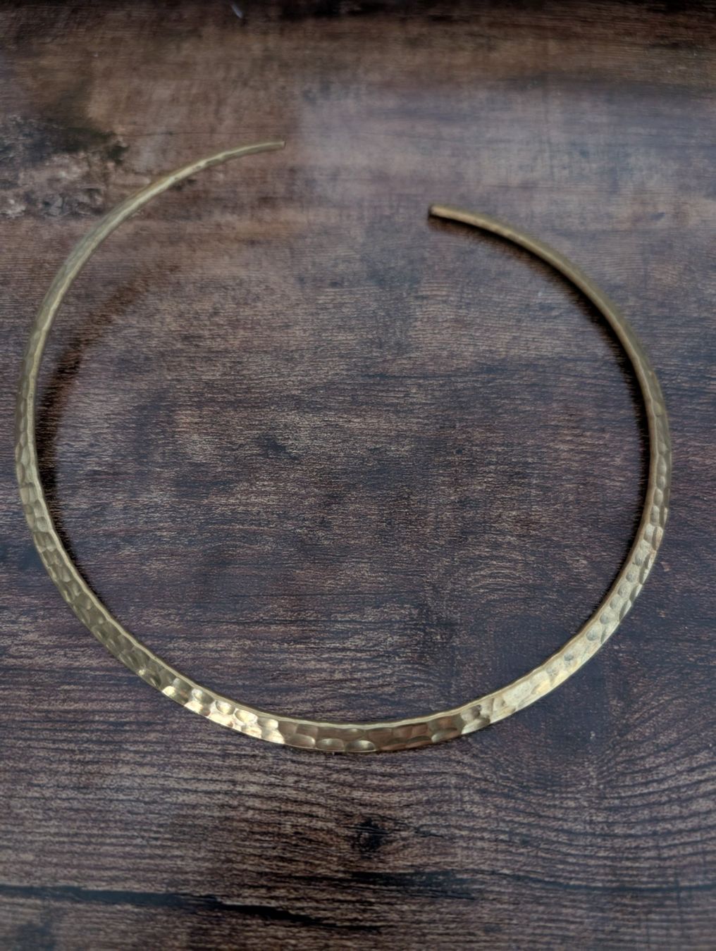 Catenine: Halsreif / Torques ⚜️ – Nuovo e nell'imballaggio originale da Niederdorf venduto da Azariel