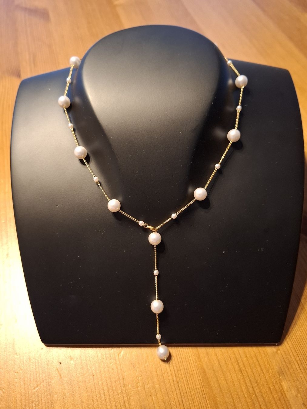 Catenine: Elegante Kette mit Perlen – Usato da Luzern venduto da wvg_lt6m