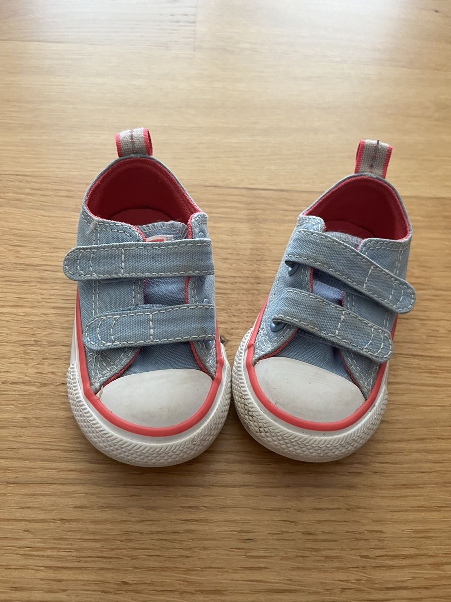 Converse Scarpe per ragazze: Converse taille 20 – Usato da boudevilliers venduto da Melzenruf