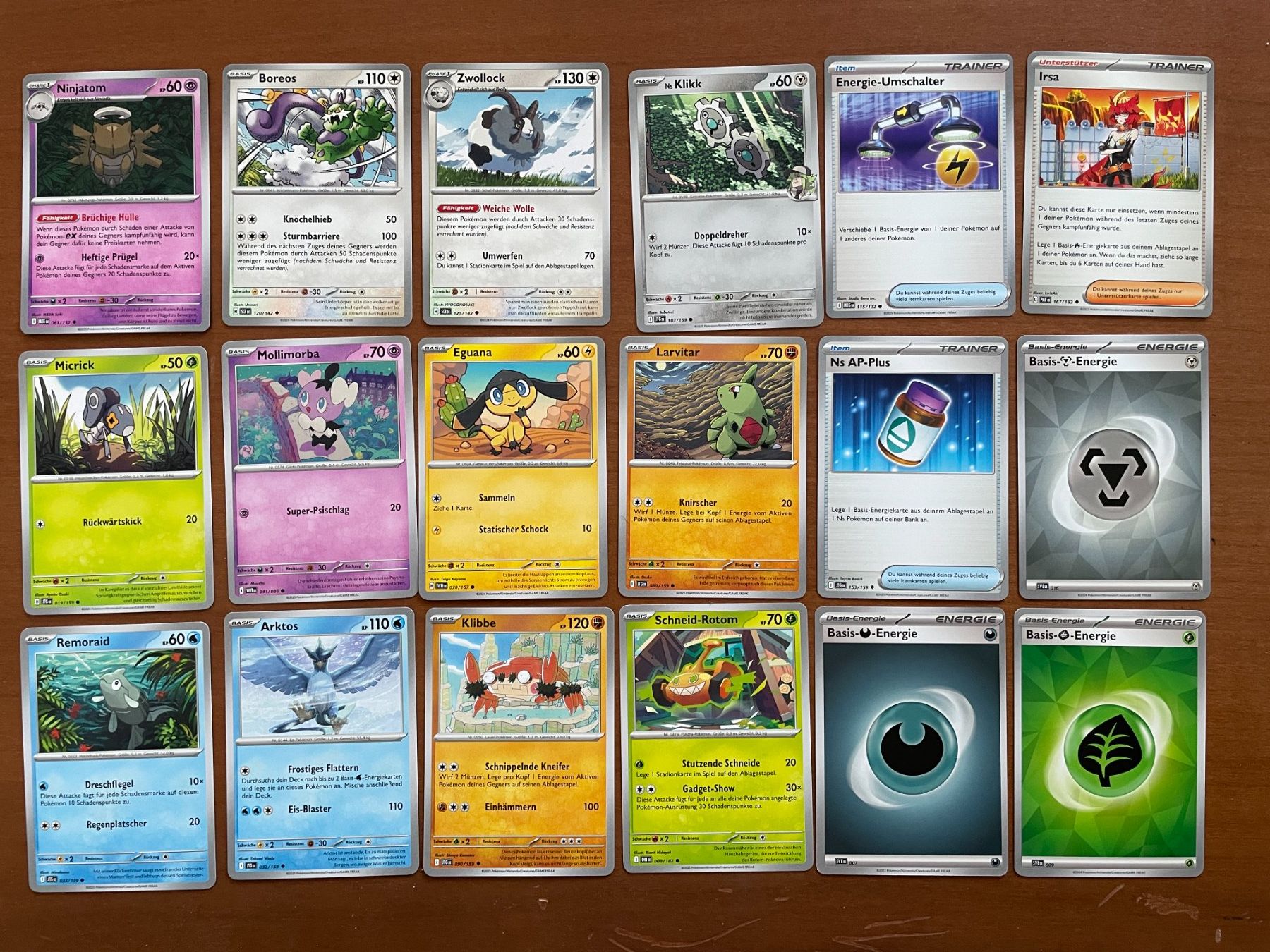 Pokémon Carte collezionabili: Pokemon Karten Set (Versand gratis) – Nuovo (secondo la descrizione) da Chur venduto da Angerson