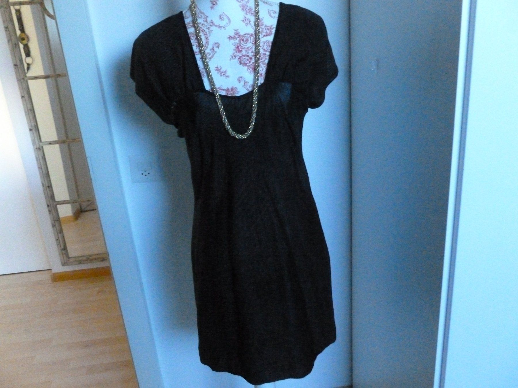 Robes: schwarzes Kleid – D'occasion à Arlesheim par Jadur 1