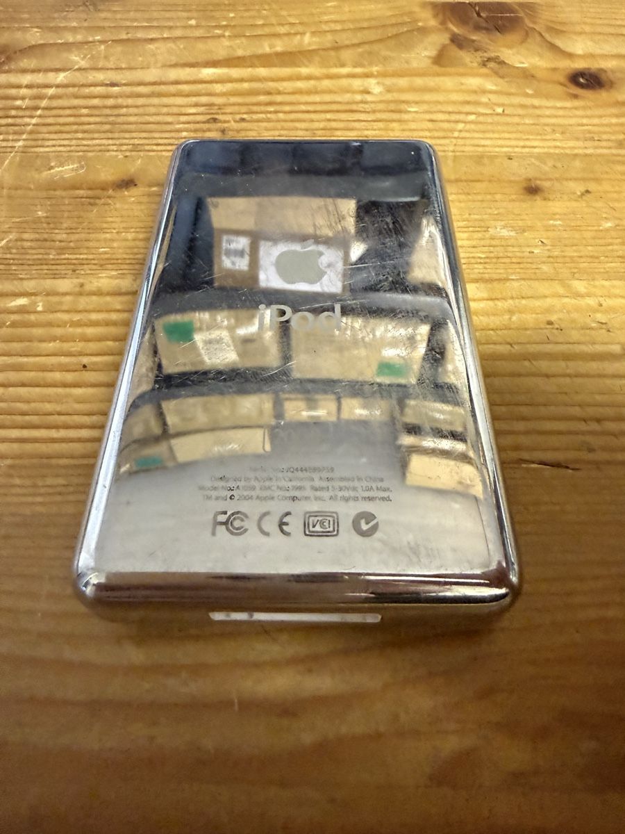 Apple Tragbarer Mediaplayer: iPod mit Click Wheel 20GB A1059 – Gebraucht aus Siebnen von icrservicesolutions 4