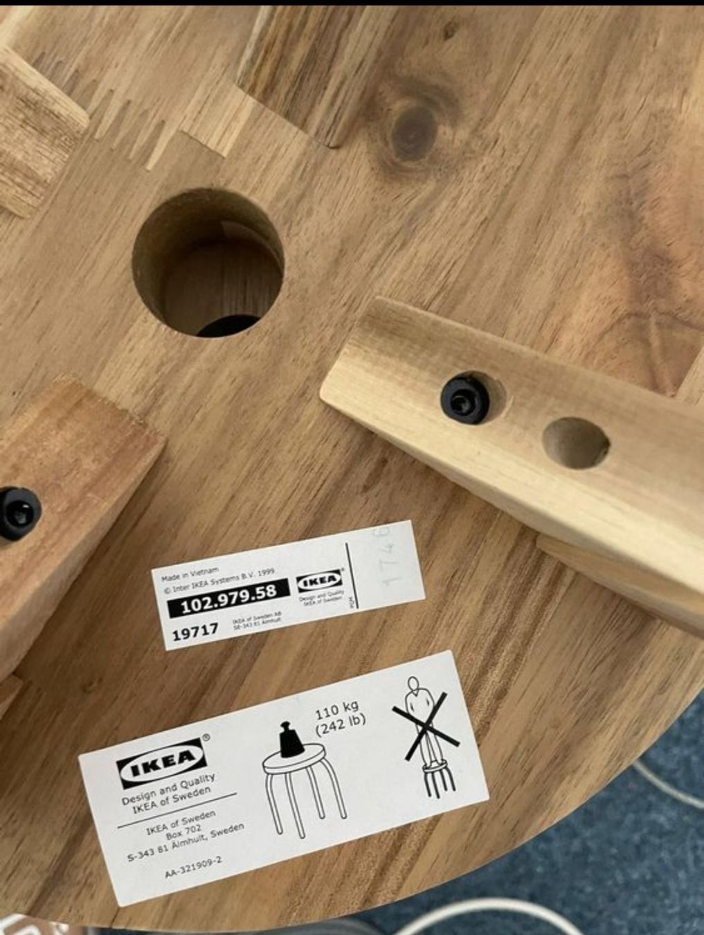 Ikea Hocker: SKOGSTA Hocker x2 – Neu (gemäss Beschreibung) aus Winterthur von Ajcps 1