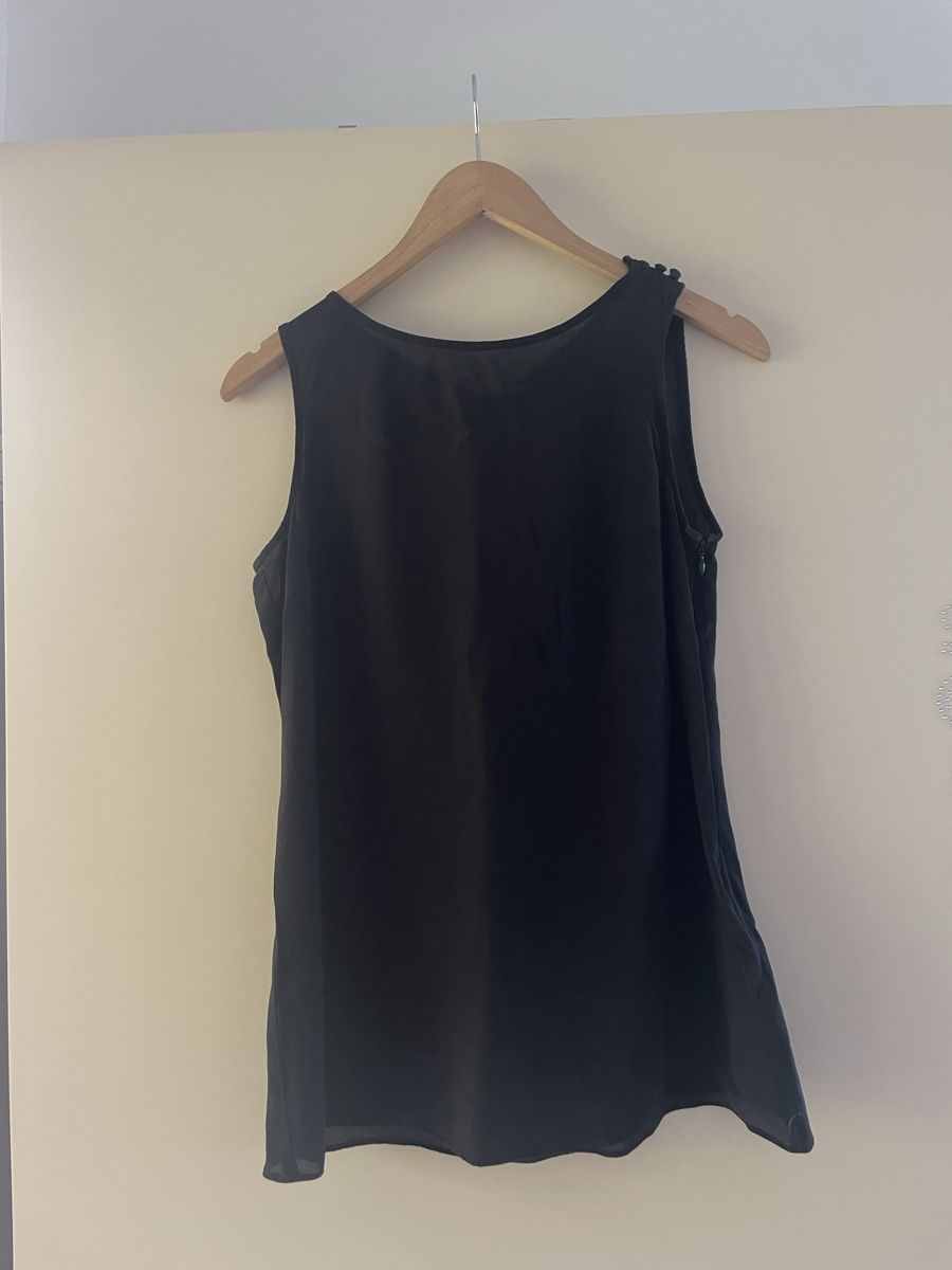 Valentino Top: Top Red Valentino nero,come nuovo! – Usato da Castel San Pietro venduto da sof_5f2g