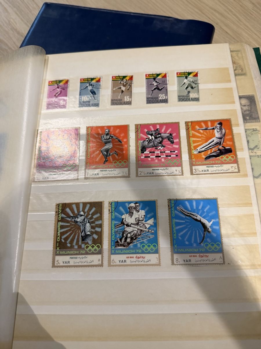 Tutti i francobolli: Briefalbum Album  – Usato da La Tour-de-Peilz venduto da HOTMI00 3