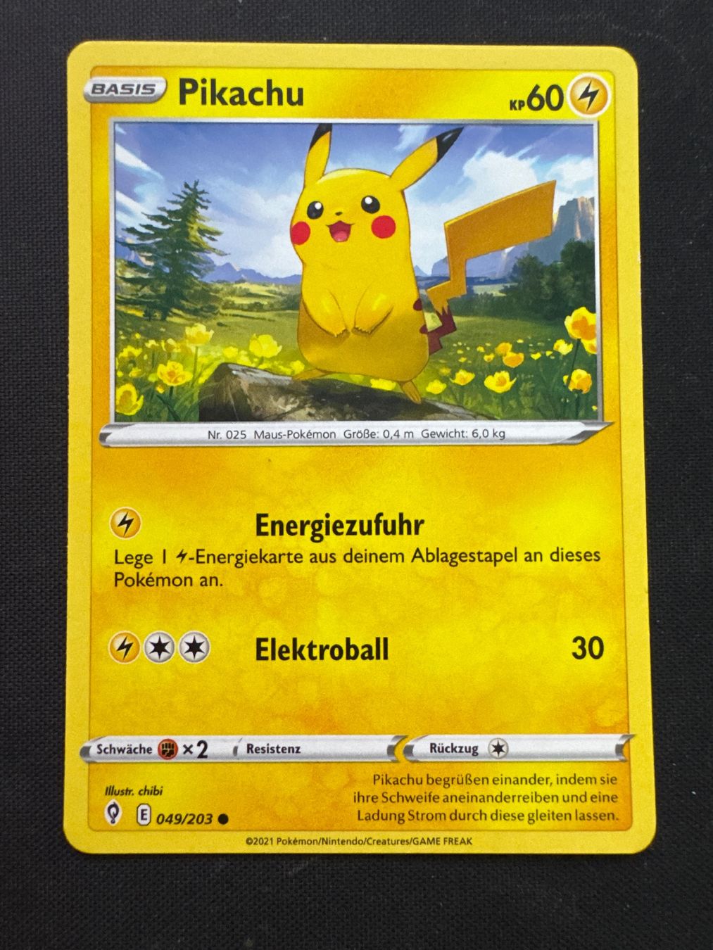 Pokémon Sammelbilder & Trading cards: Pikachu - Evolving Skies - 049/203 – Gebraucht aus Mettmenstetten von raf_597t
