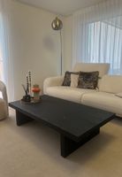 Couchtisch aus massiver Kiefer