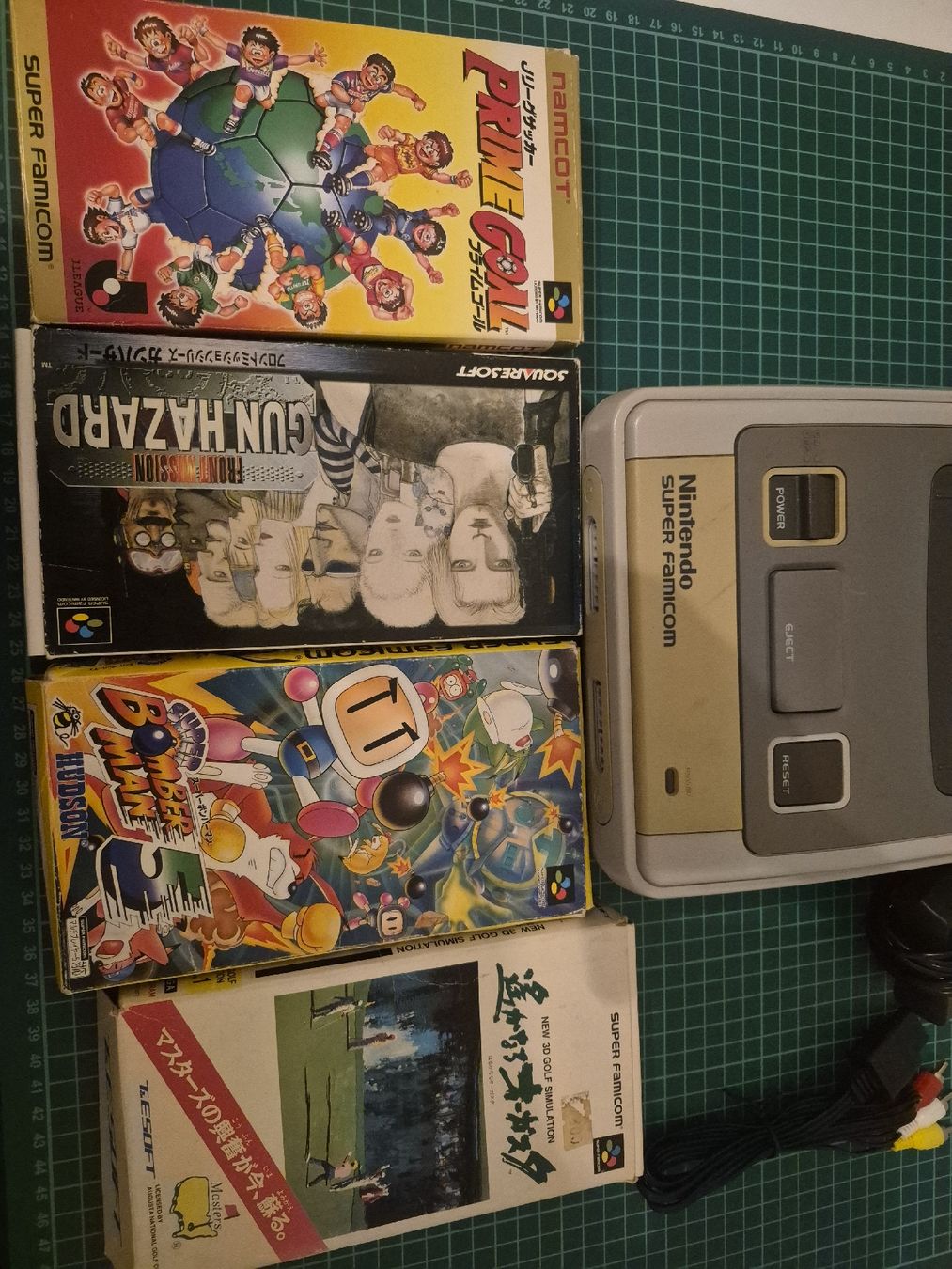 Nintendo Console: Super Famicom Console With Games - Rare Winter Find! – Usato da Meyrin venduto da Retro-GZ 1