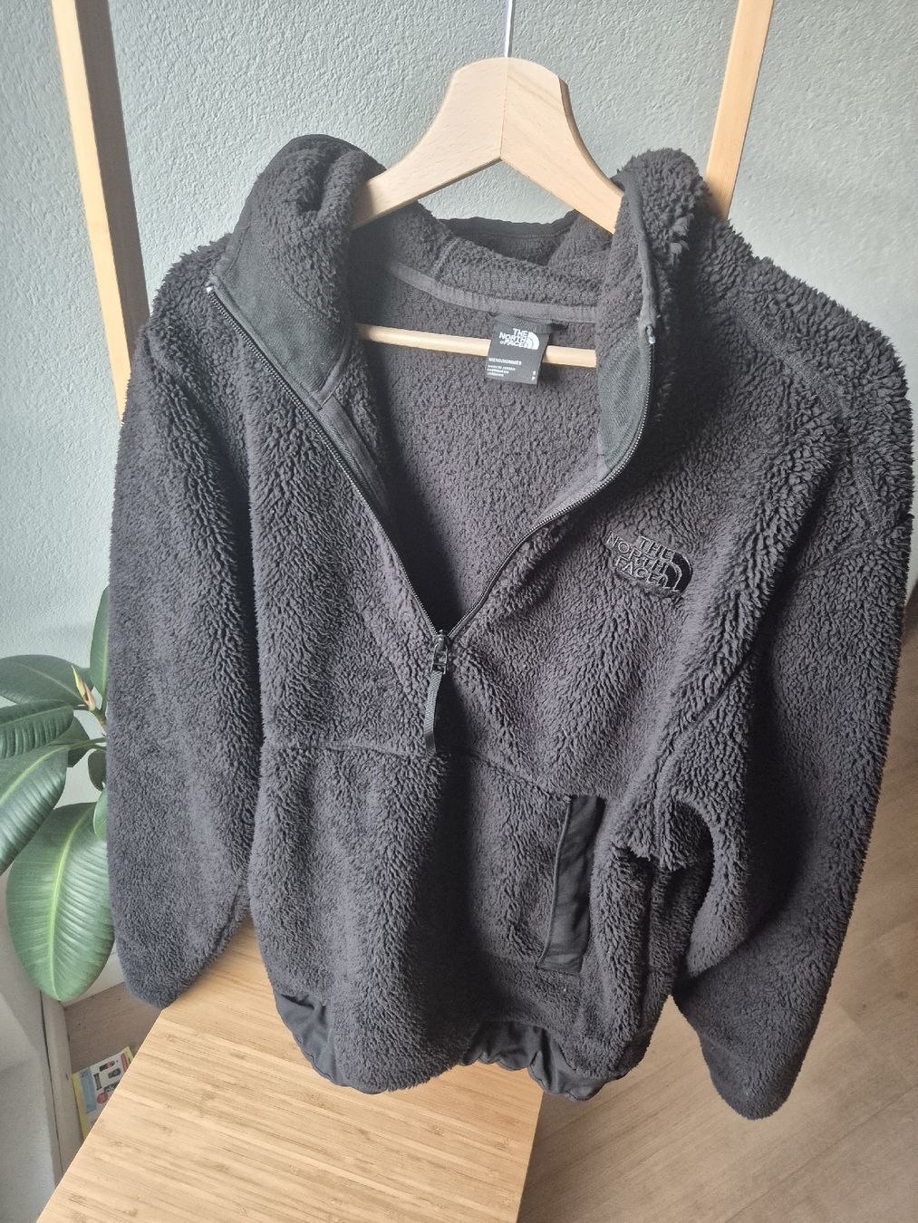 North Face Maglioni & Felpe: The North Face Fleece Pullover schwarz – Usato da Belp venduto da manii__ 3