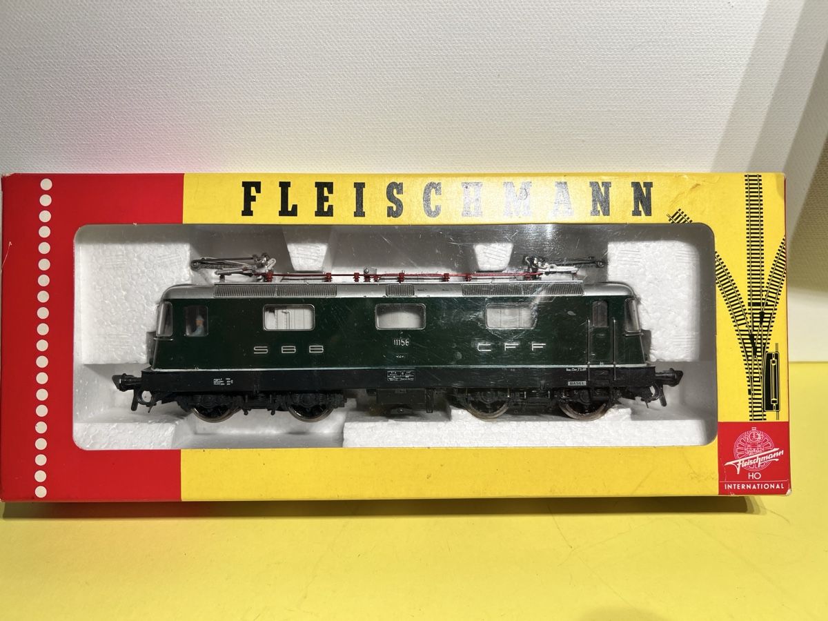 Fleischmann Modelleisenbahnen: Fleischmann SBB Re 4/4 in HO Gleichstrom  – Gebraucht aus Weinfelden von Kammerflimmern