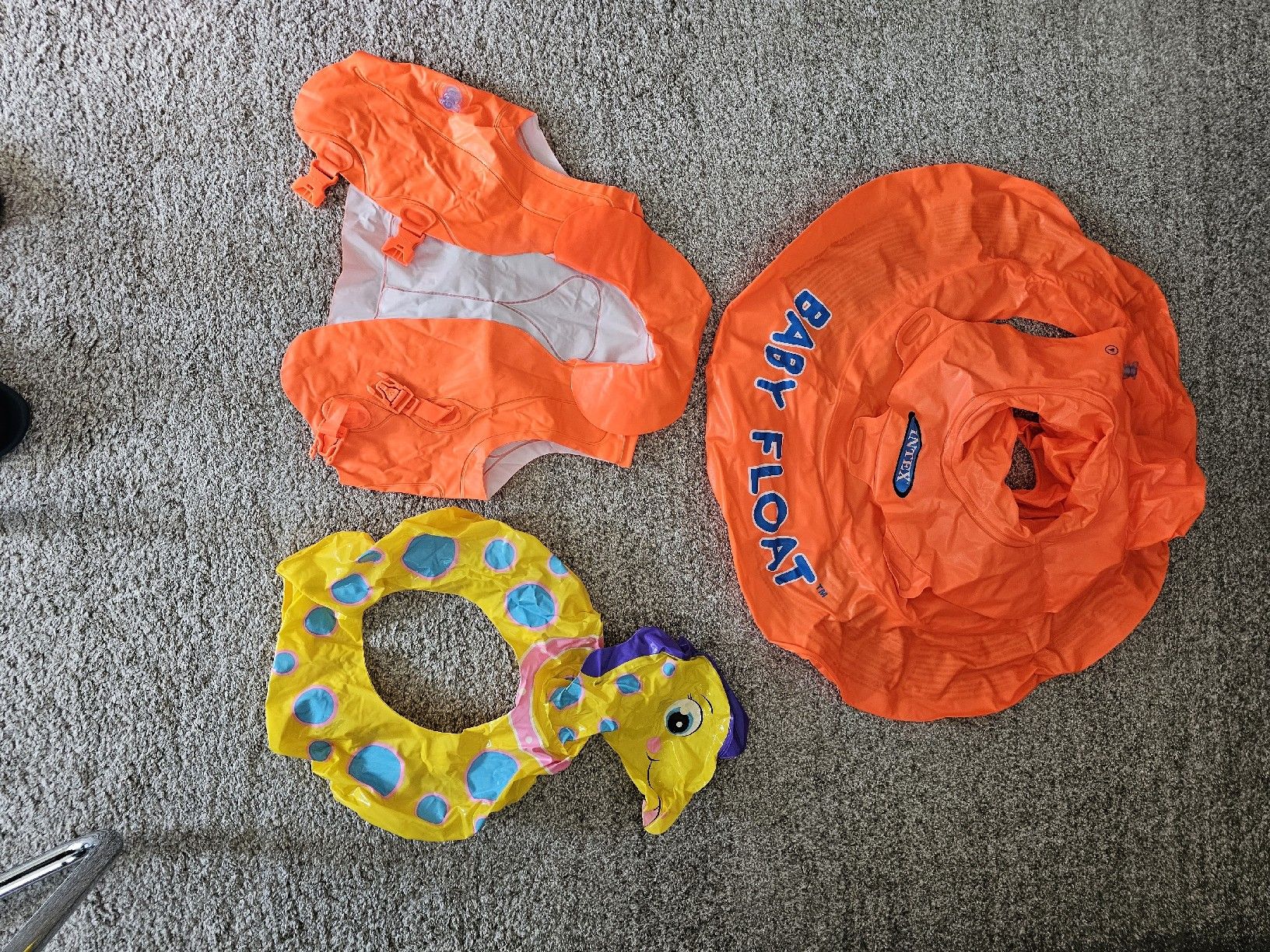Schwimmringe: Baby float schwimmring – Neu (gemäss Beschreibung) aus Suhr von MrvicaAG 1