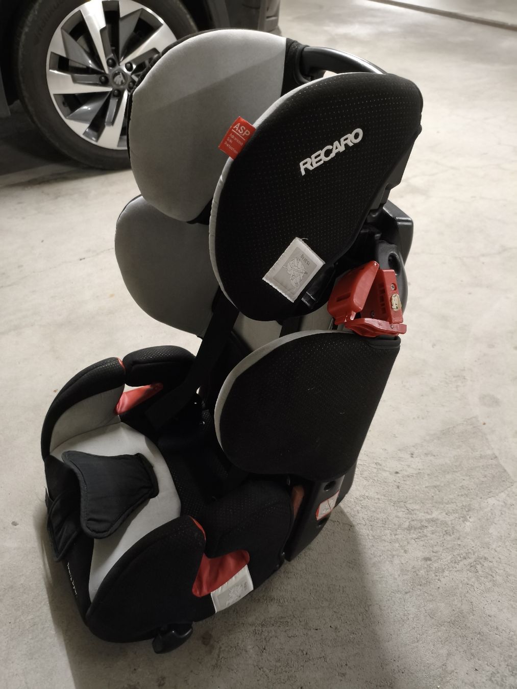 Recaro Sièges auto: Recaro Autokindersitz – D'occasion à Bern par surfpr0 2
