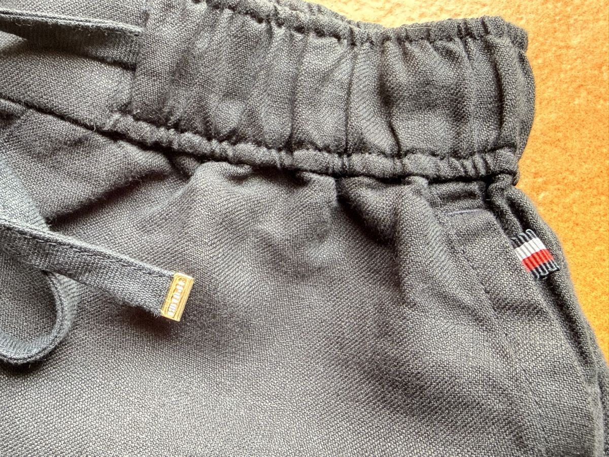 Tommy Hilfiger Pantaloni: Shorts Tommy Hilfiger blu tg.36 – Nuovo (secondo la descrizione) da Bellinzona venduto da bul_mvy5 1