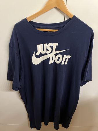 Nike T-Shirt Grösse XXL
