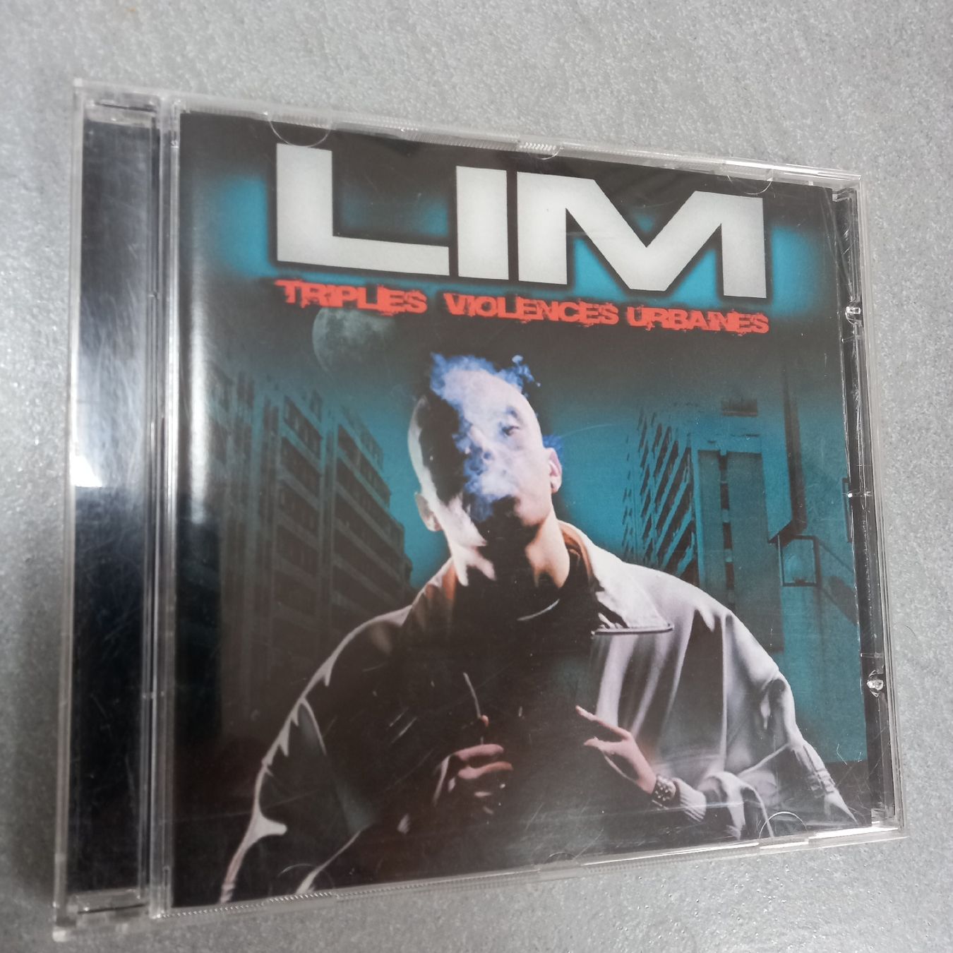 CD: Lim - Triples violences urbaines – Usato da Crans-près-Céligny venduto da AutumnAurora