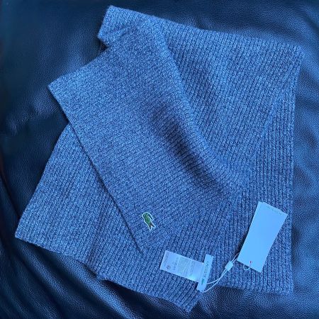 Schal Lacoste, schwarz/weiss meliert, neu