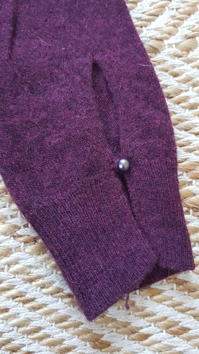 Maglioni & Felpe: Kaschmir Pullover Gr 36 S mit Perlen – Usato da Menznau venduto da Valinor 3