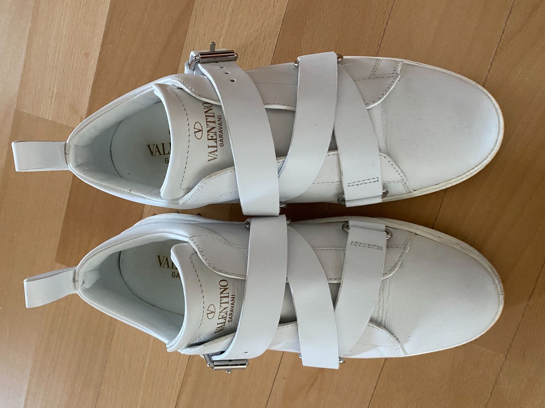 Scarpe da donna: Valentino sneaker gr.37,5 – Usato da Novazzano venduto da ige_cwq5