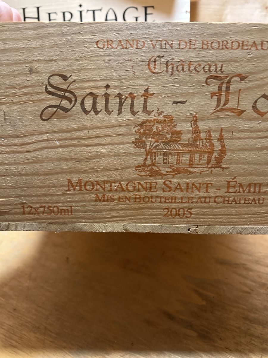 Altro: Caisses en bois de vin  – Usato da Corcelles NE venduto da Avossouhaits 1