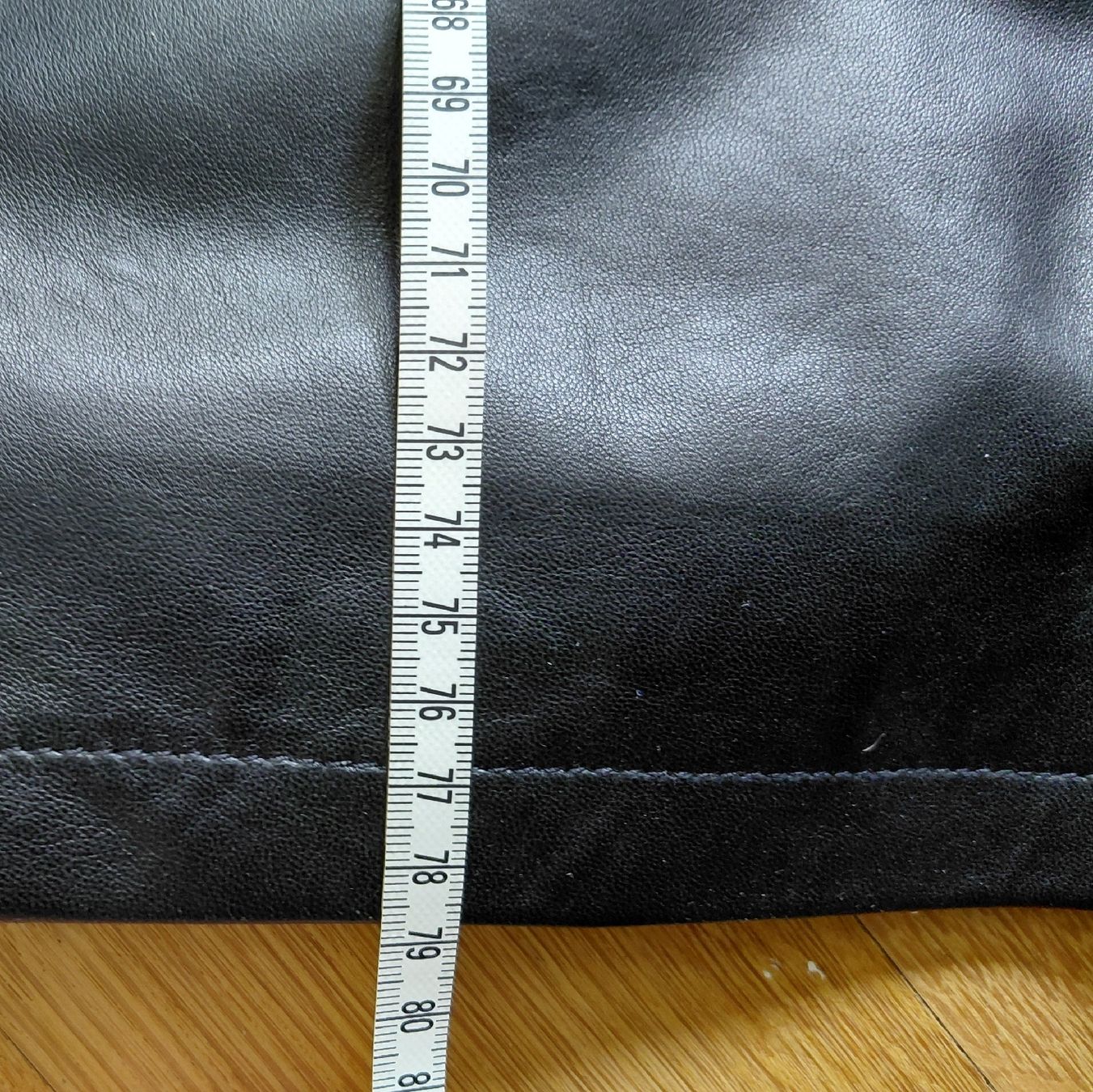 Giacche: Geschmeidige schwarze Echt-Lederjacke – Usato da Bern venduto da .n. 8