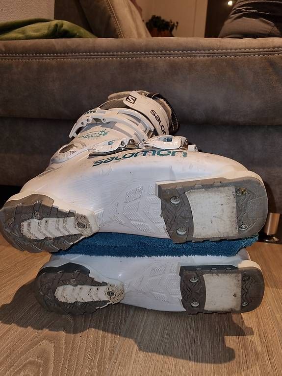 Scarpe da donna: Skischuhe Salamon Gr 40/26.0 – Usato da Brügg BE venduto da Delfin79 3