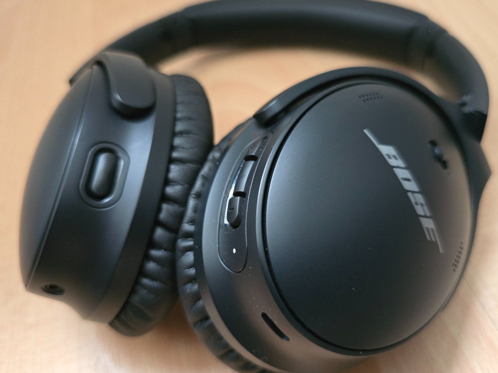 Bose Cuffie: Bose QuietComfort 45/ wenig benutzt – Usato da Basel venduto da Esmen