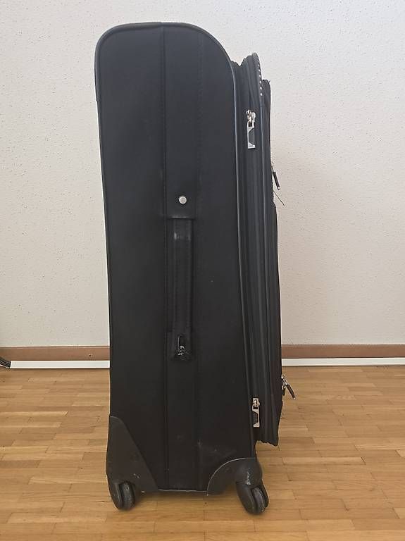 Valigie: Grande valise à roulettes avec soufflet – Usato da Nyon venduto da ste_t5dv 4