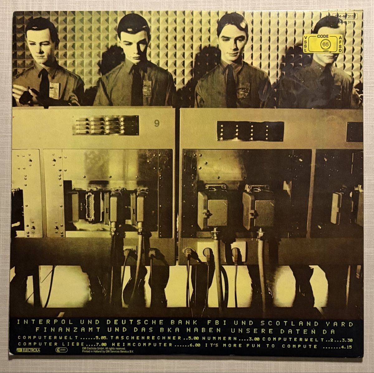 Dischi in vinile: Kraftwerk Computerwelt – Usato da Aadorf venduto da Assyrian-Bazar 1