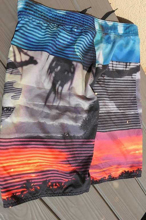 Billabong Costumi da bagno: Billabong Badeshorts Gr. 164 – Usato da Lenggenwil venduto da Reto888 2