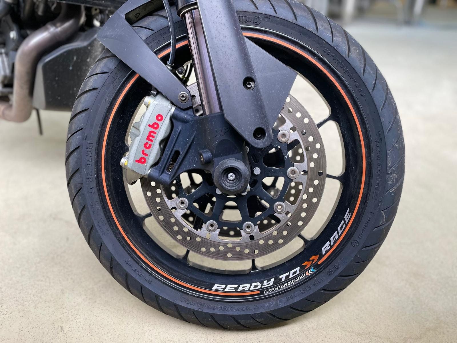 KTM Strada: KTM 990 Supermoto R – Usato da Frauenfeld venduto da dan_x8yd 3