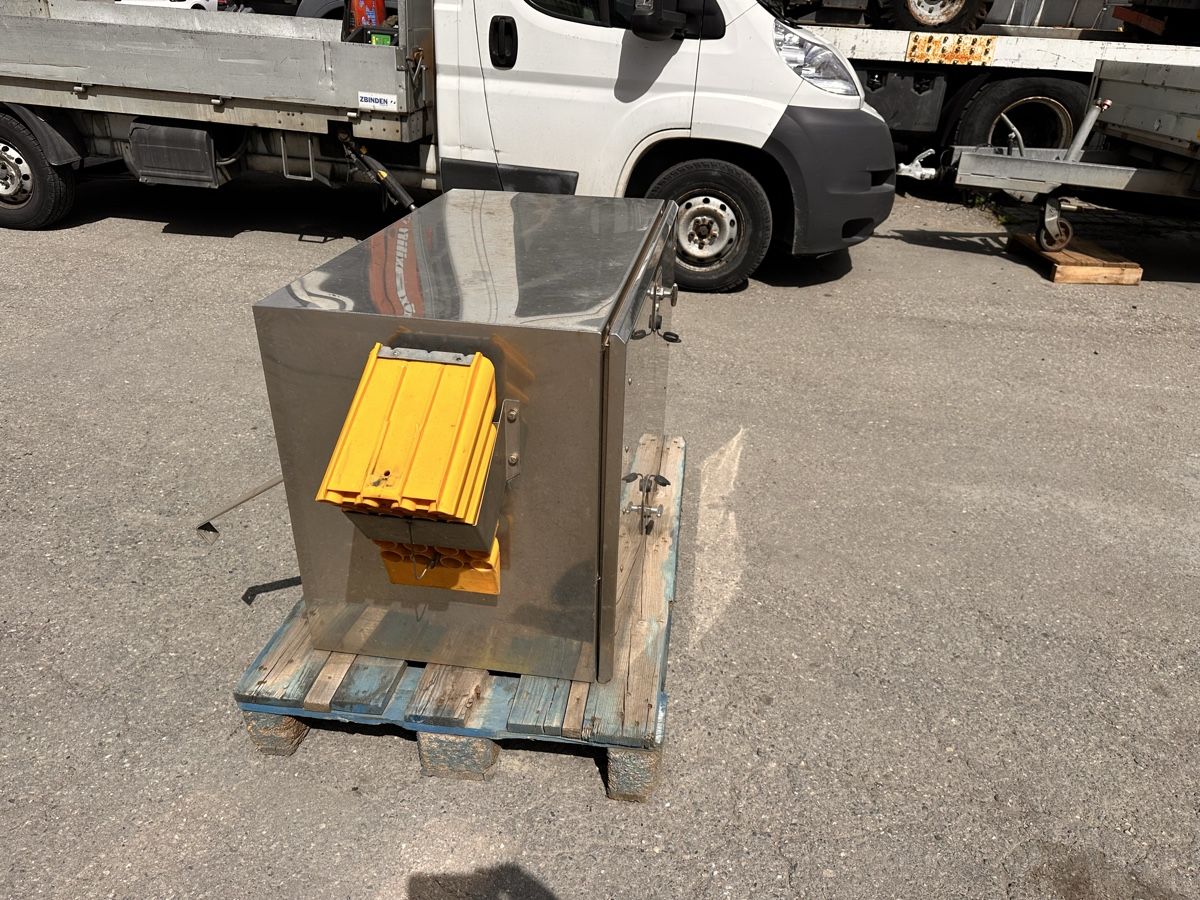 Casse di trasporto: Alubox,Werkzeugkisten – Usato da lyssach venduto da brax2019 8