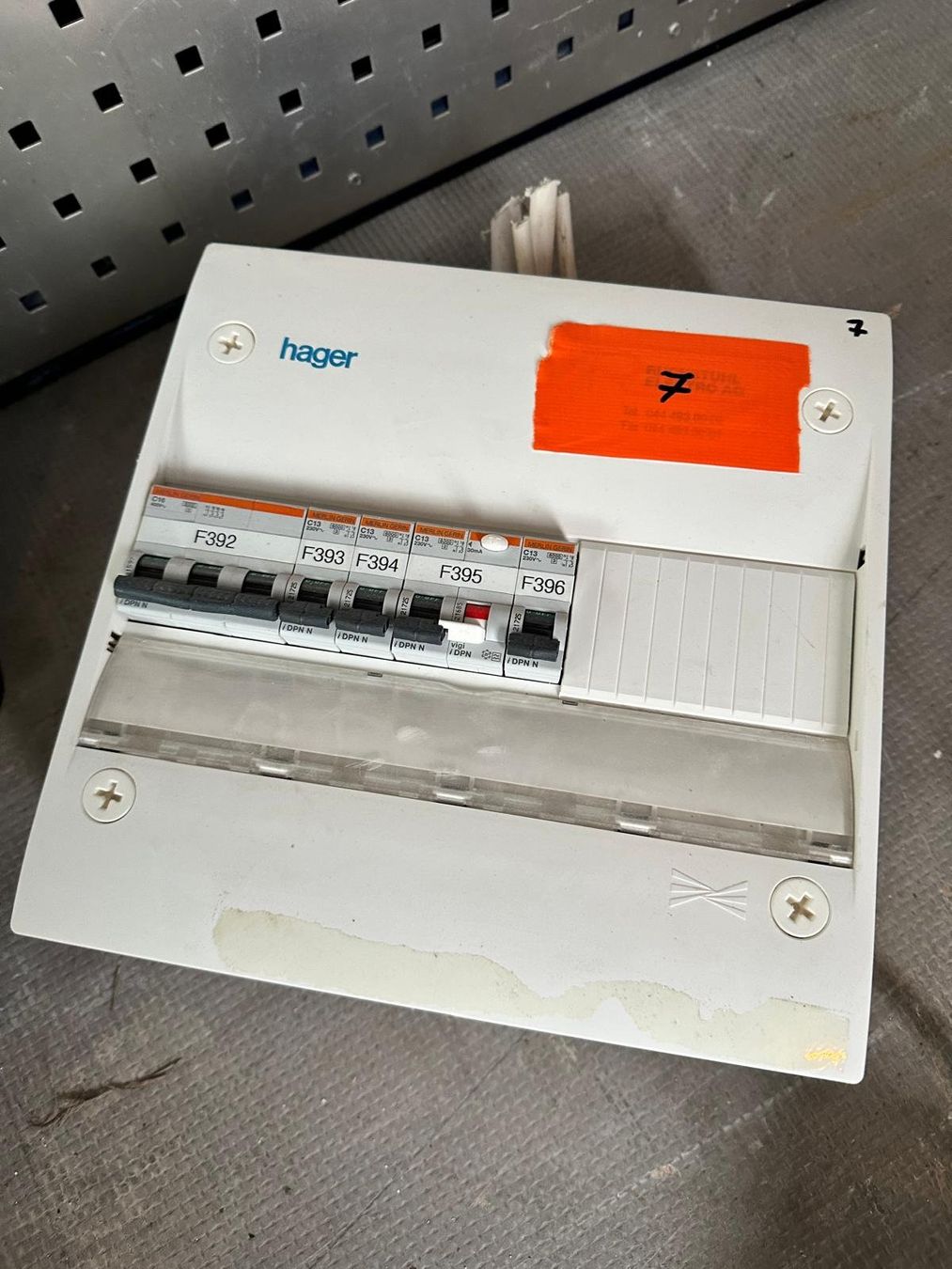 Hager Alimentazione elettrica: Hager Kleinverteiler – Usato da Spreitenbach venduto da Space_X 2