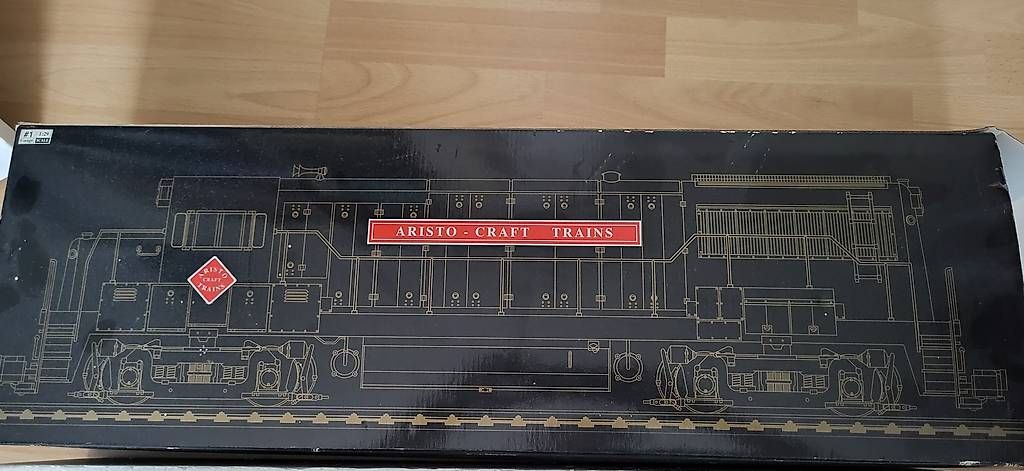 Modellini di ferrovie: Aristo Craft Lokomotive – Usato da Bellach venduto da Kebjeer 1