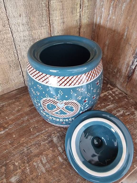 Set di piatti: Keramik Set, kleiner Krug, Dose mit Deckel – Usato da Ostermundigen venduto da d-p73 1