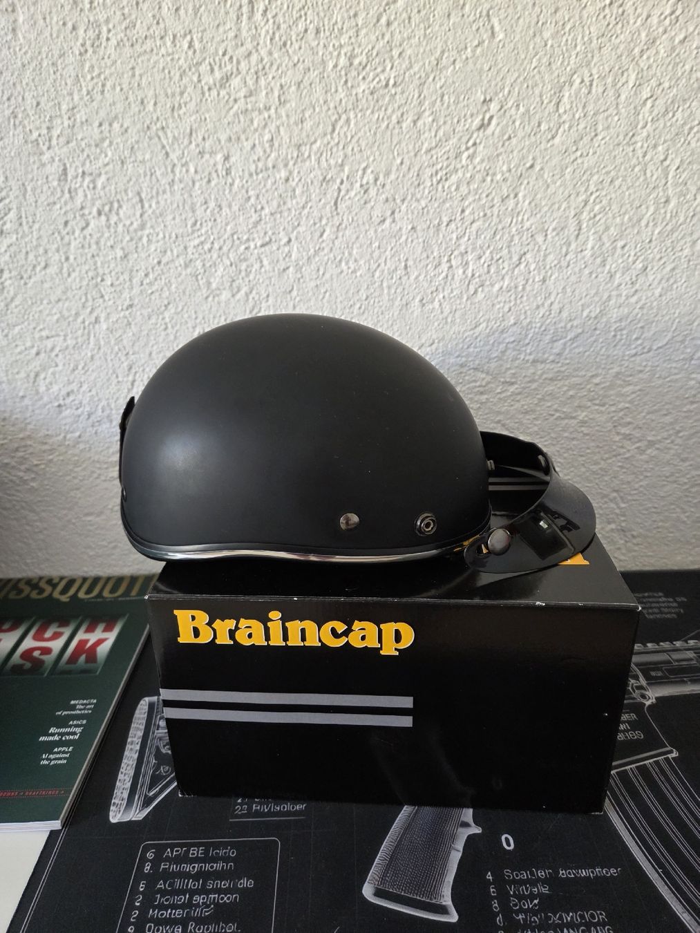 Caschi & visiere: Braincap Helm – Nuovo (secondo la descrizione) da Ballwil venduto da Mygind 1